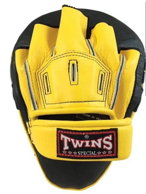 Curved Focus Mitts