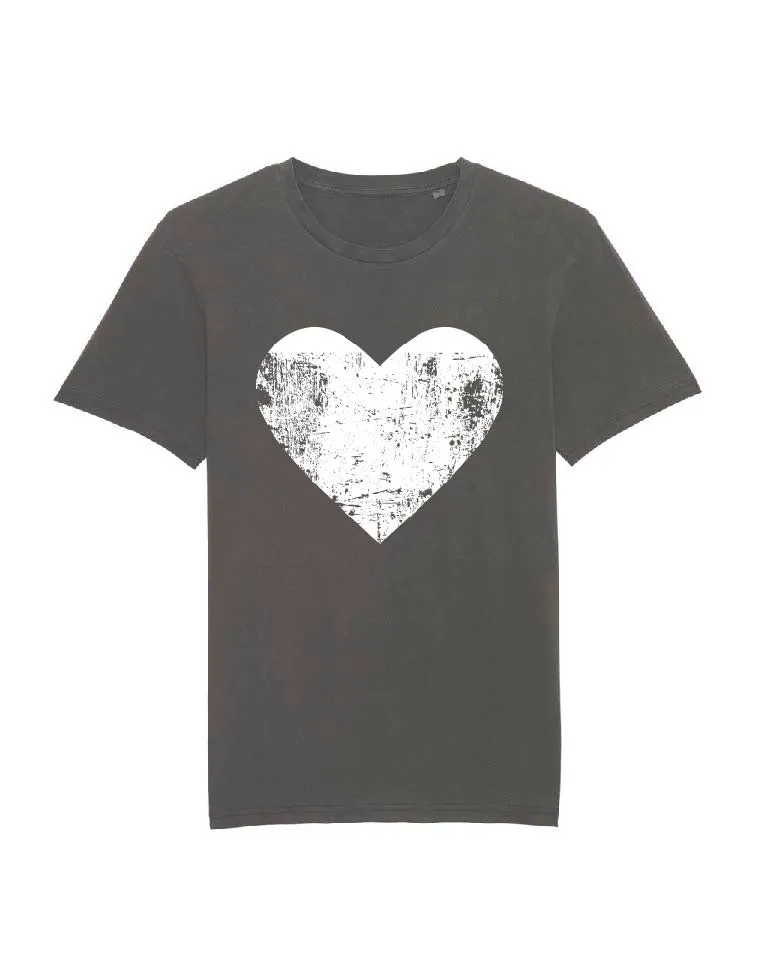 Heart vintage black boyfriend tee