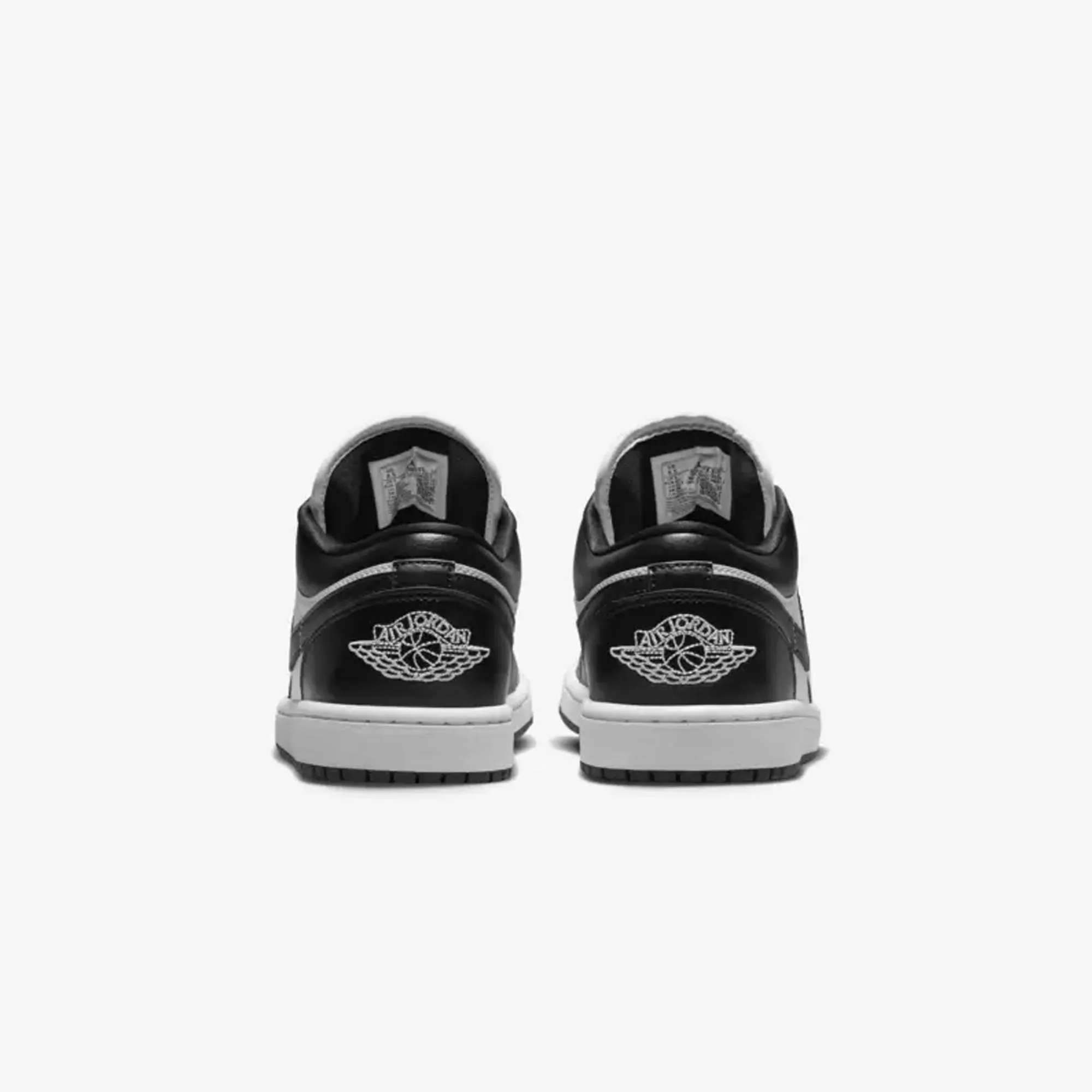 Jordan | WMN'S AIR JORDAN 1 LOW  { WHITE/BLACK