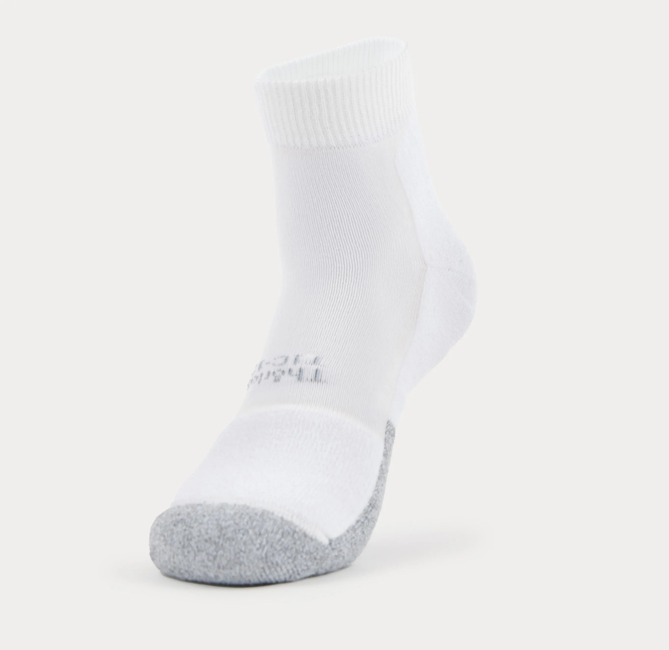 Light Cushion Ankle Tennis Socks | T1CMU