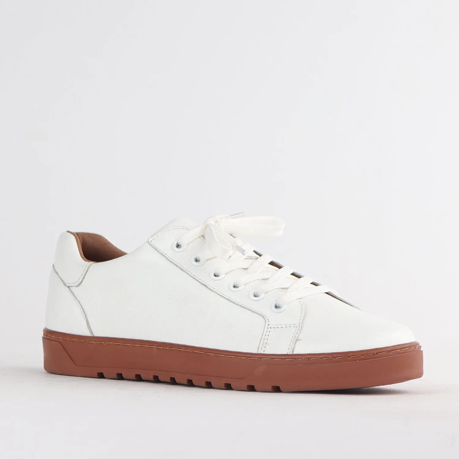 Men’s Sneaker with Removable Footbed in White - 12743