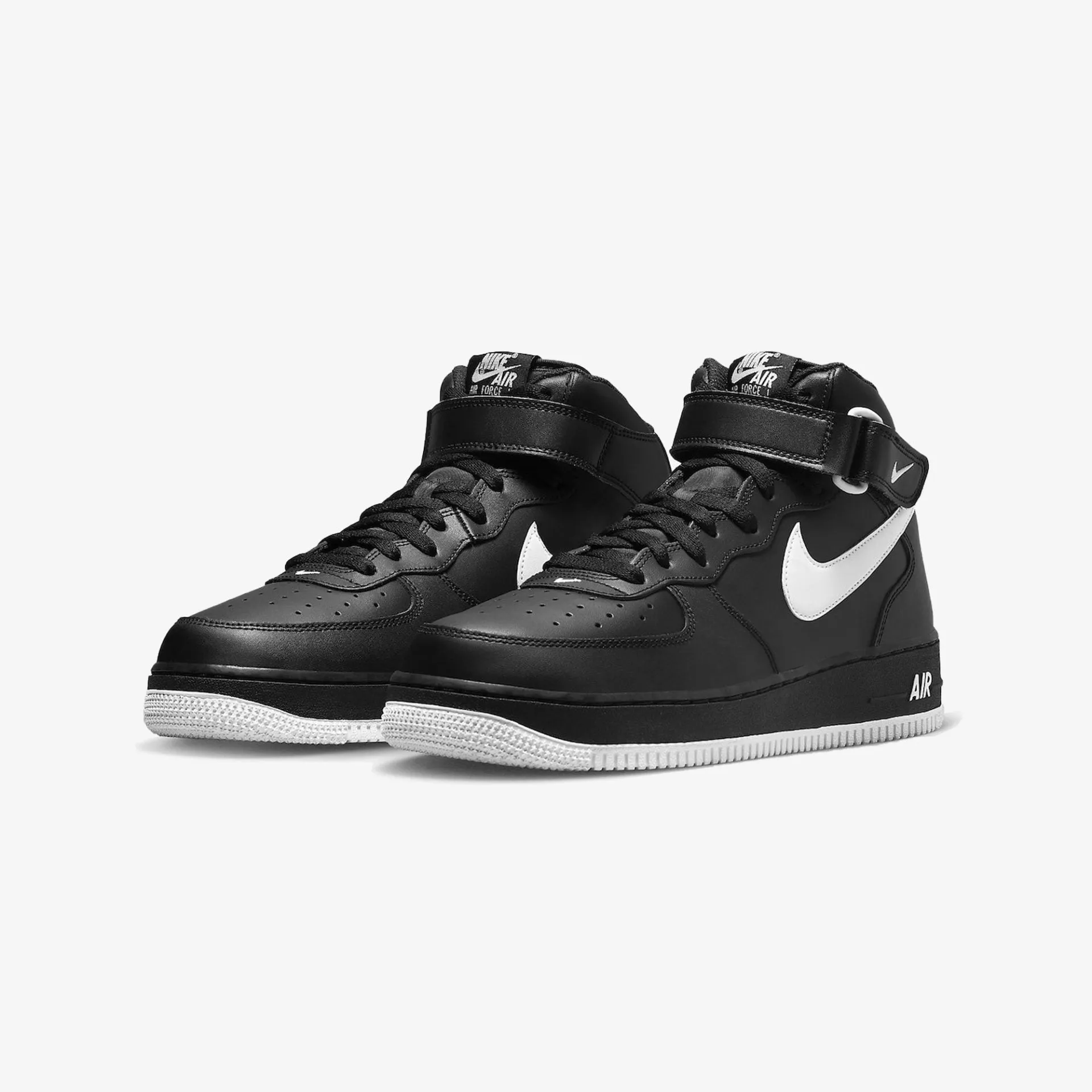 Nike | AIR FORCE 1 MID '07 { BLACK