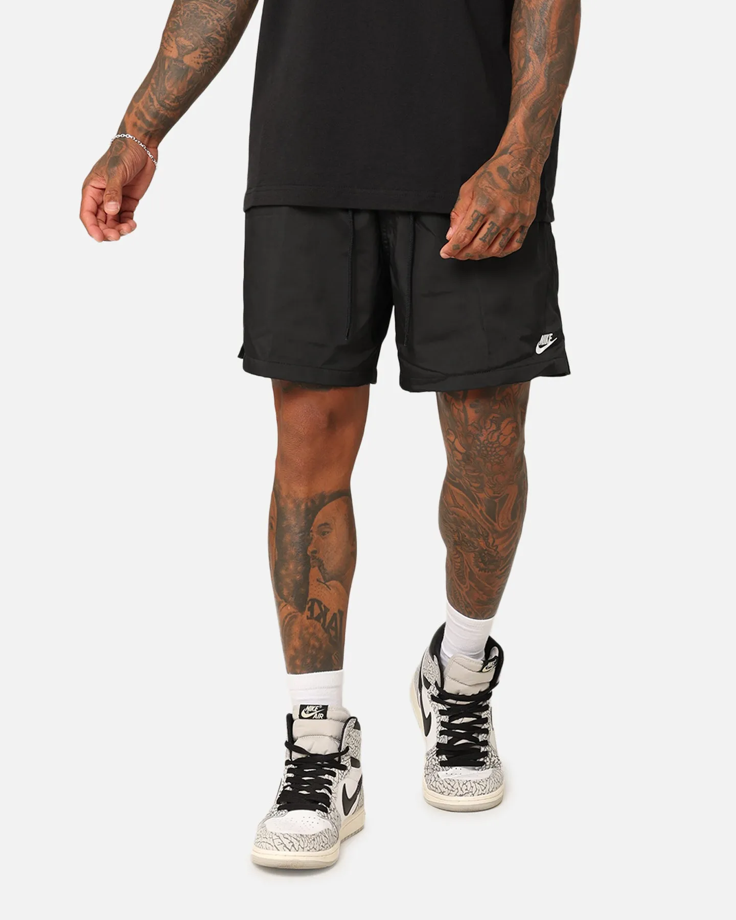 Nike Club Flow Shorts Black/White