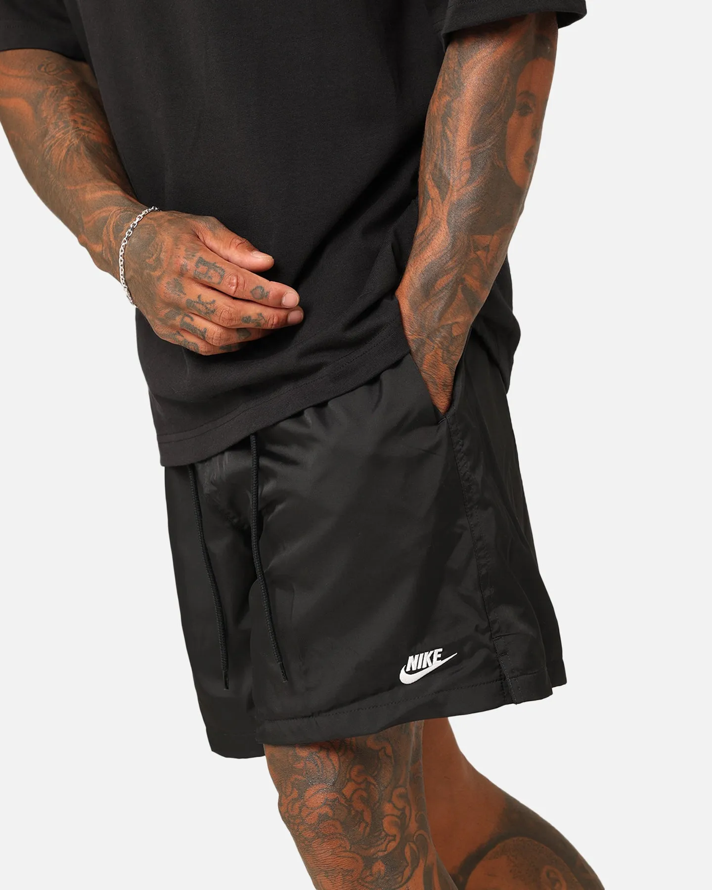 Nike Club Flow Shorts Black/White