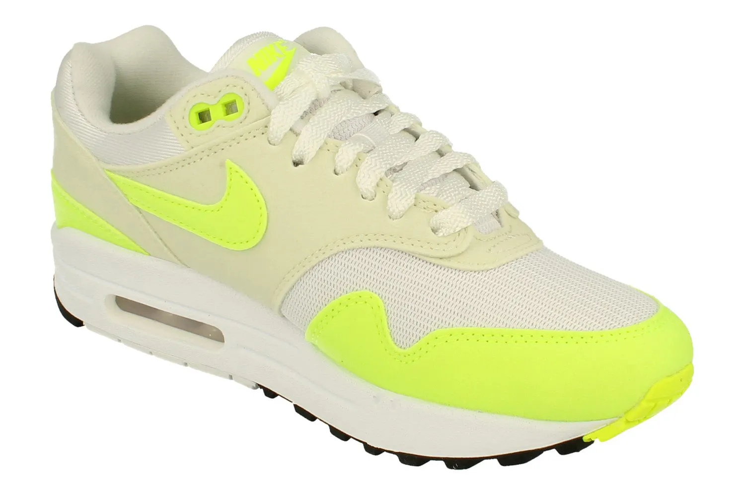 Nike Womens Air Max 1 Trainers DZ2628 100