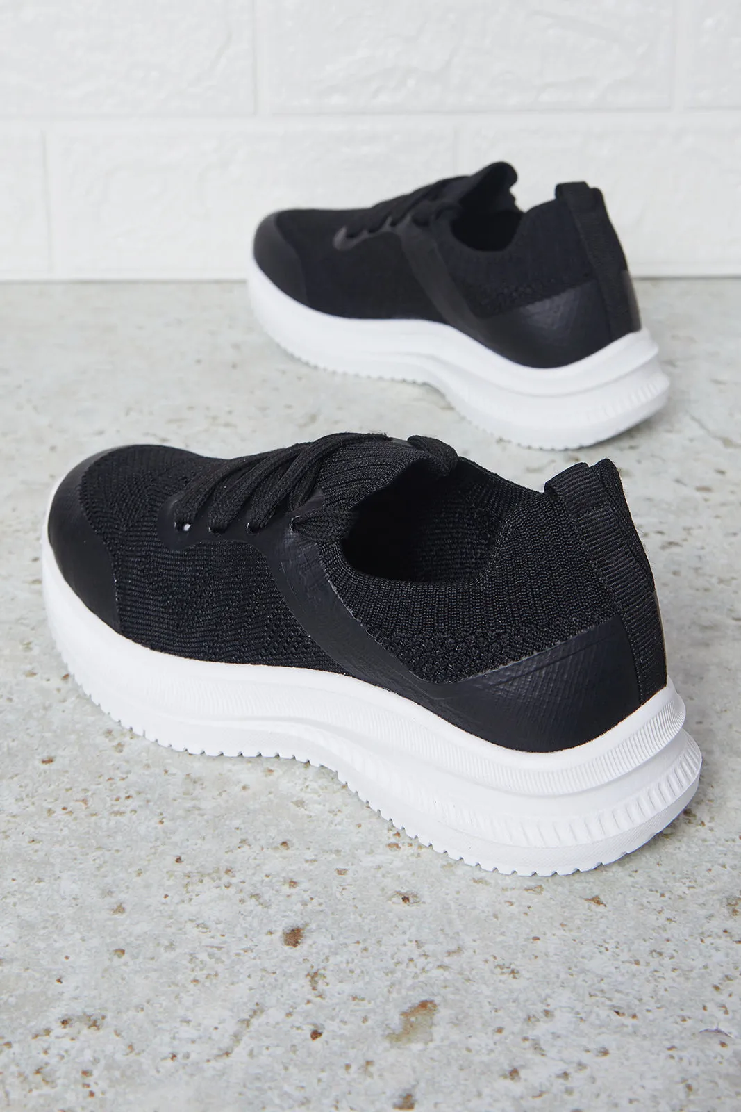 Senior Girls Black Lace-Up Trainer