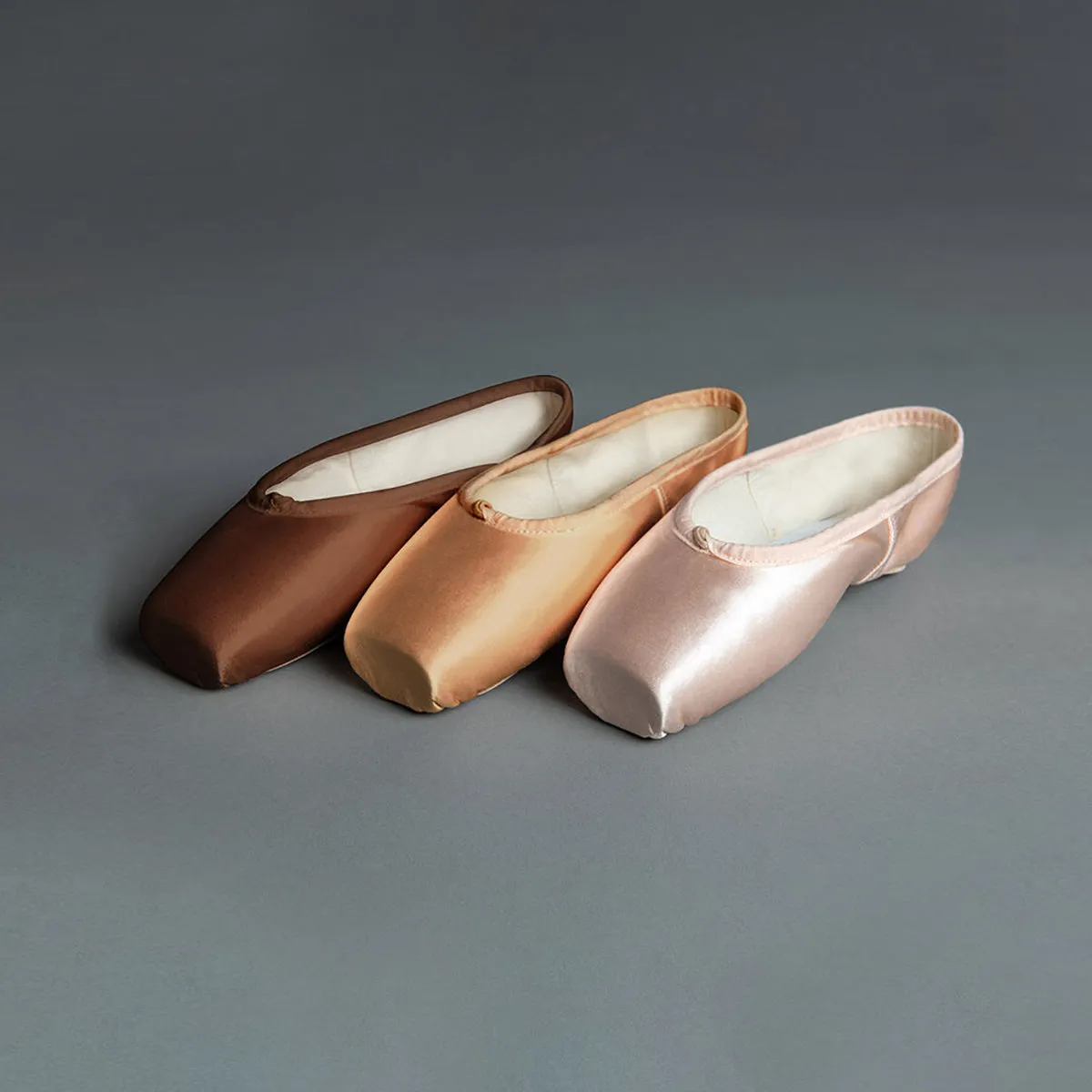 Suffolk Stellar Pointe Shoes - Standard Shank Bronze