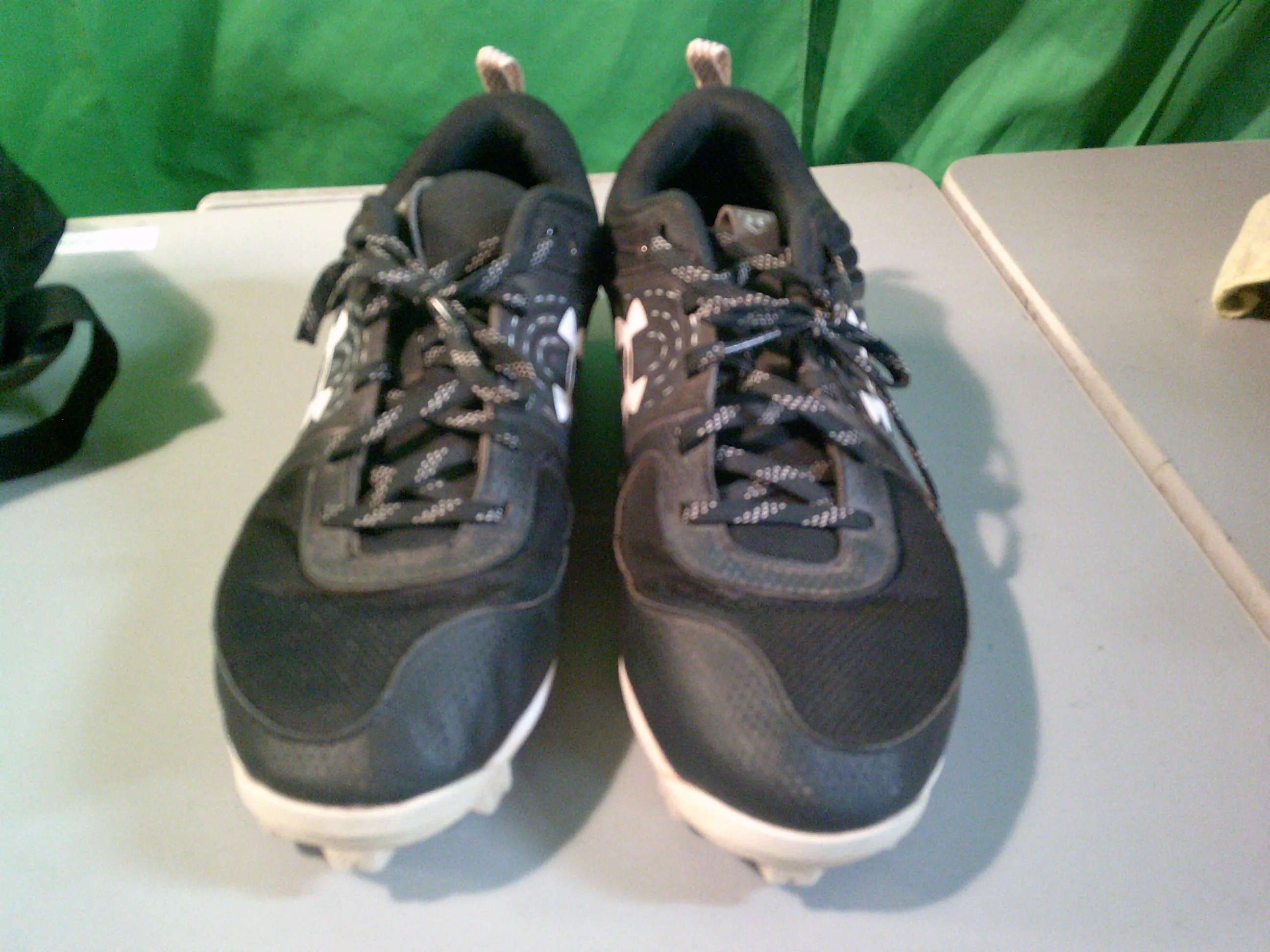 Used Under Armour Cleats Size 8.5