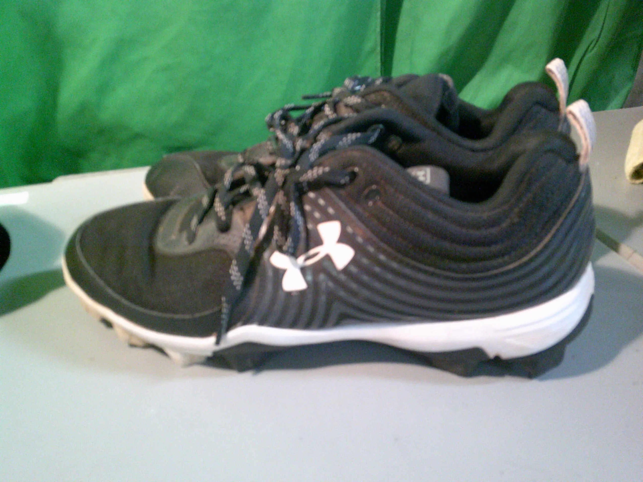 Used Under Armour Cleats Size 8.5