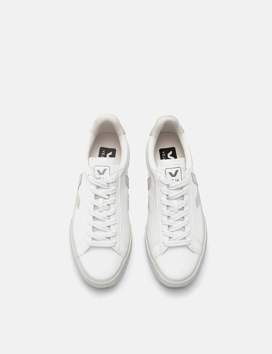 Veja Campo Trainers (Chrome Free Leather) - White/Natural