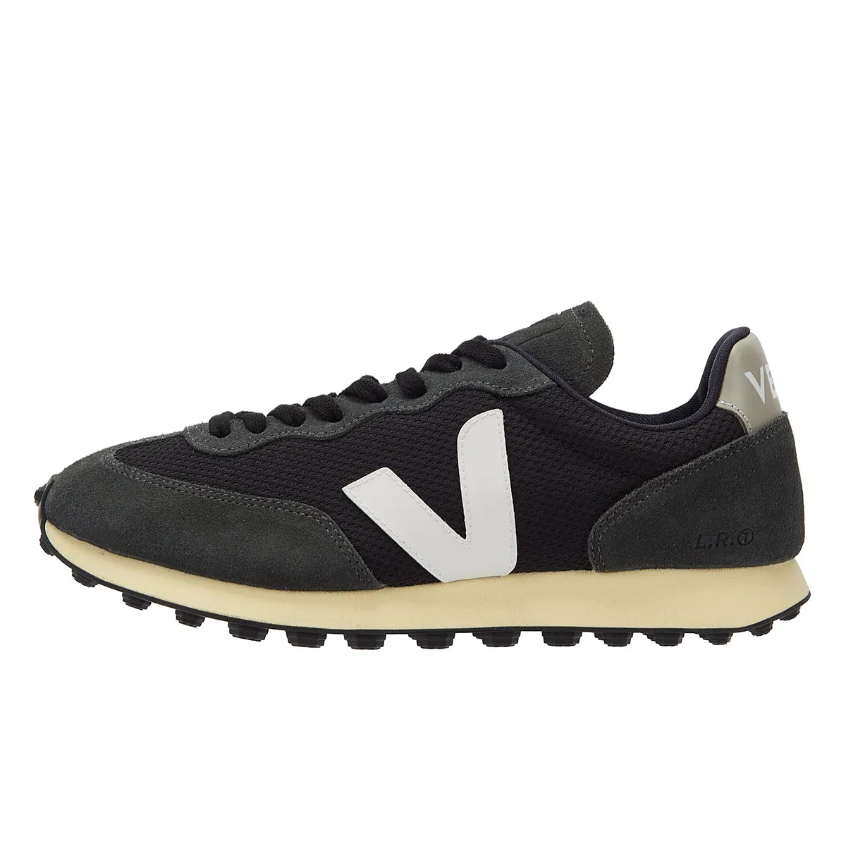 Veja Rio Branco Alveomesh Womens Black / White Trainers