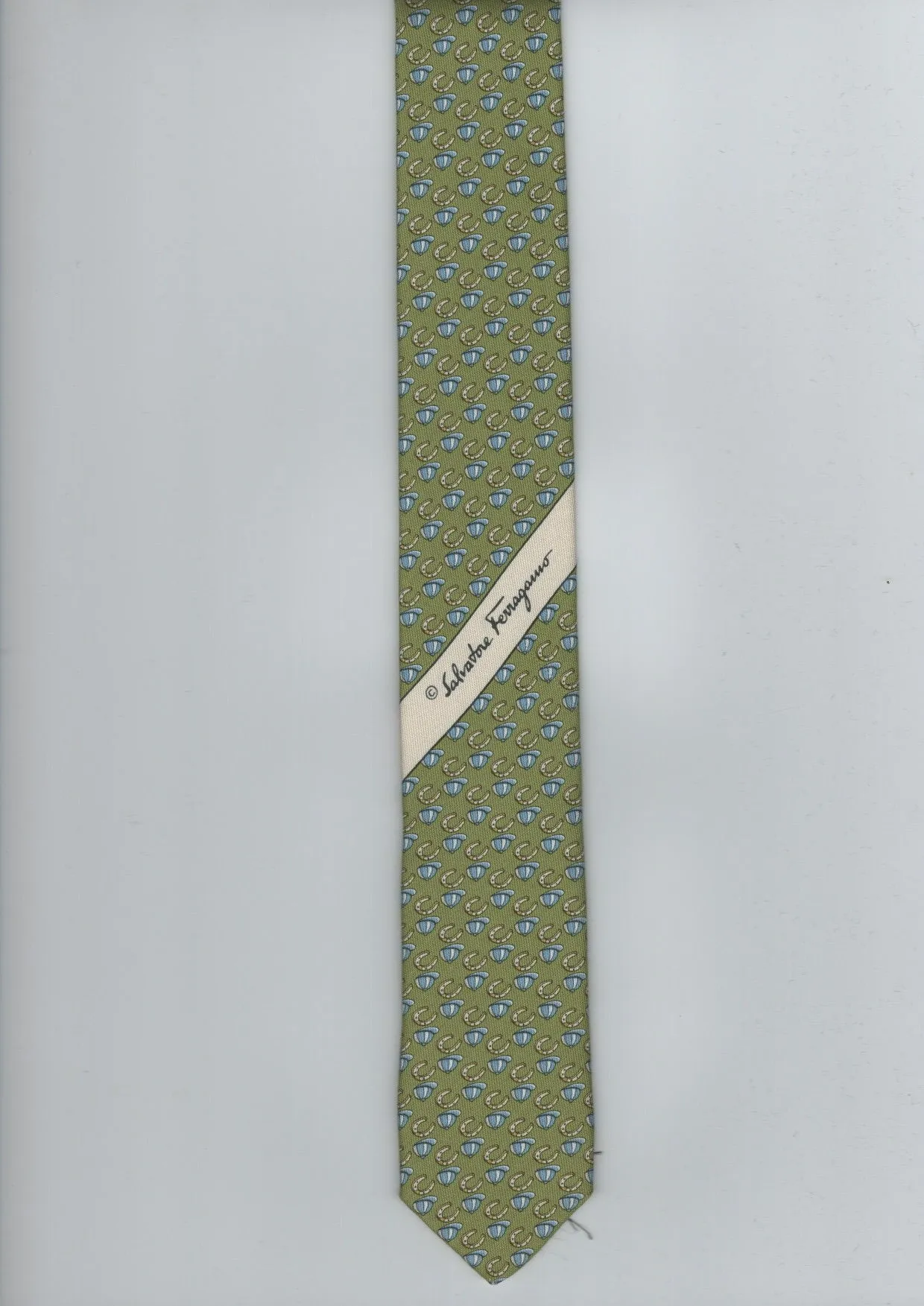 Vintage Salvatore Ferragamo tie