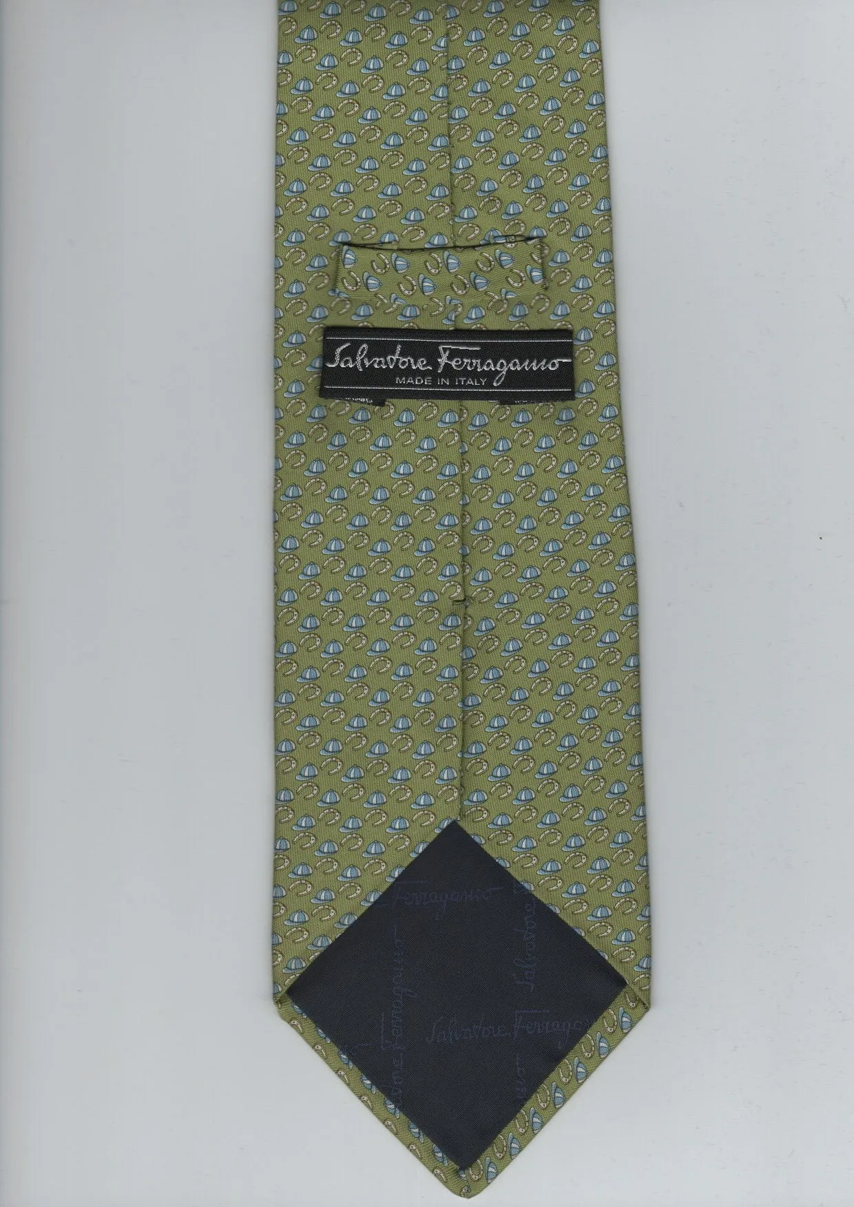 Vintage Salvatore Ferragamo tie