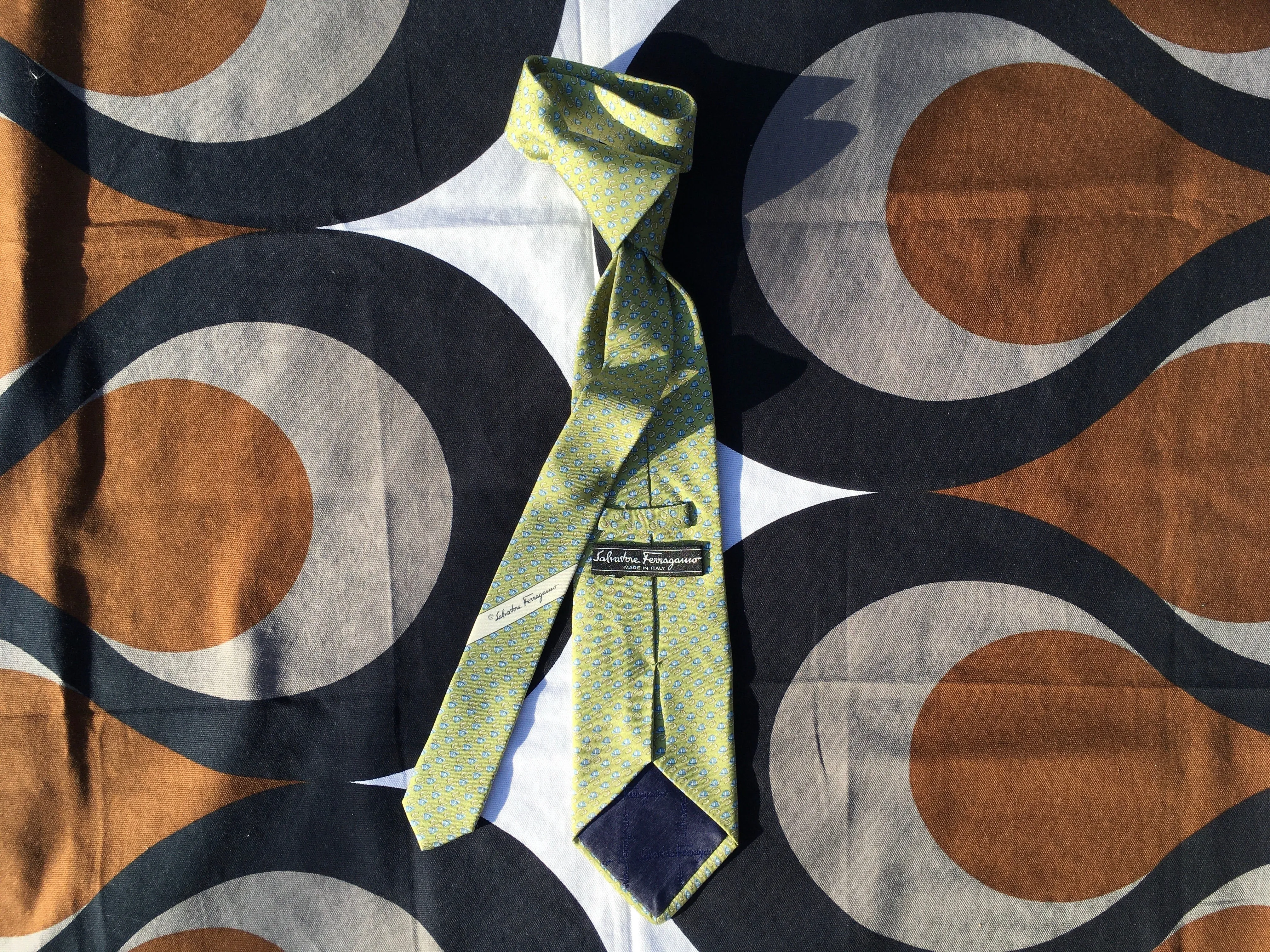 Vintage Salvatore Ferragamo tie